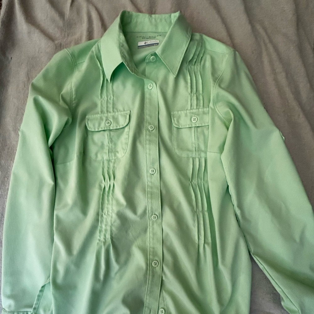 Columbia Shirt Womens Small Green Omni-Shade Hiking Gorpcore Fishing Ruffles - Picture 13 of 16